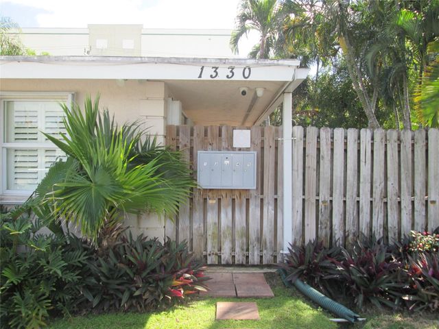 1330 Holly Heights Drive 2, Fort Lauderdale, FL 33304