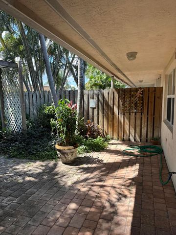 1330 Holly Heights Drive 2, Fort Lauderdale, FL 33304