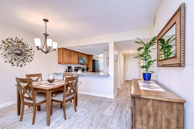 9860 62ND TERRACE N 1035, St Petersburg, FL 33708