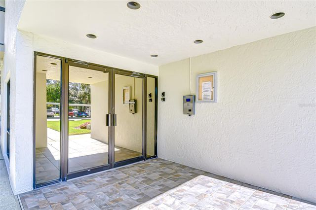 9860 62ND TERRACE N 1035, St Petersburg, FL 33708