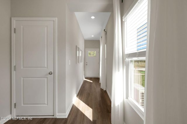 5447 ARROW Lane, Jacksonville, FL 32222