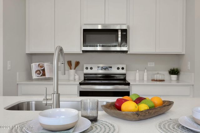 5447 ARROW Lane, Jacksonville, FL 32222