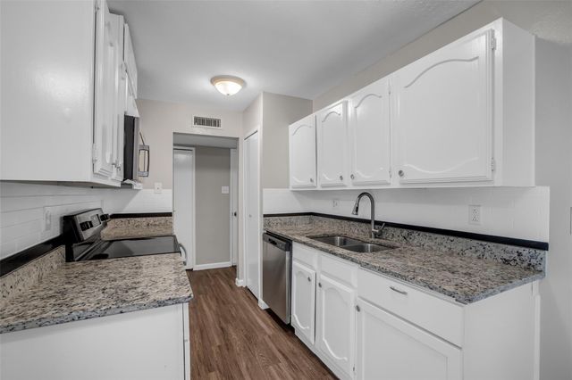 6731 Gettysburg Drive, Richmond, TX 77469