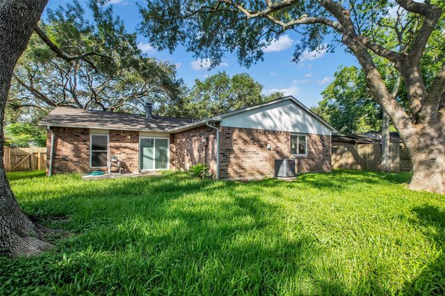 6731 Gettysburg Drive, Richmond, TX 77469