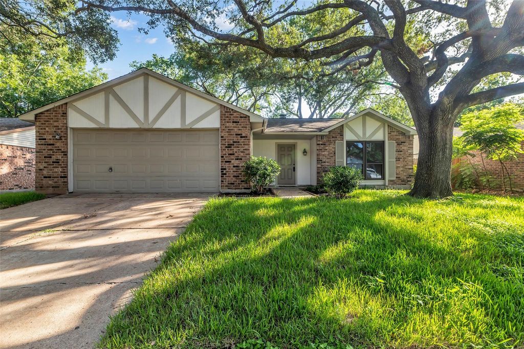 6731 Gettysburg Drive, Richmond, TX 77469