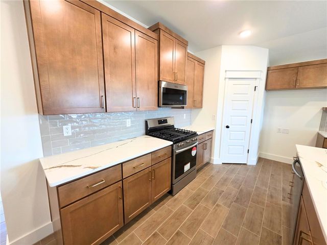 1071 Garrett Lane, Centerton, AR 72719