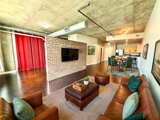 115 W Peachtree Place NW 509, Atlanta, GA 30313