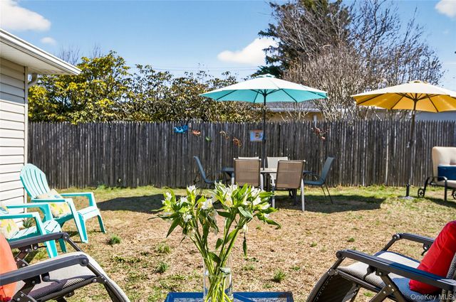 6 Wellington Road, Greenvale, NY 11548