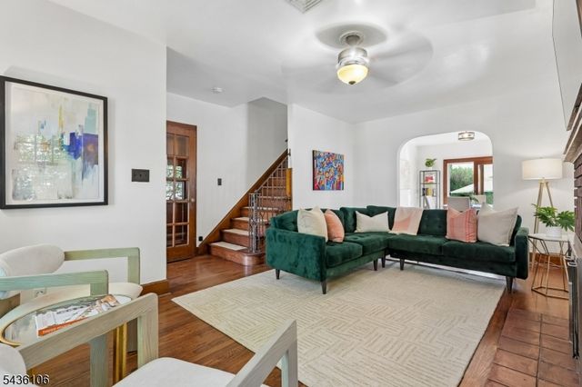 54 Mountain Ave, Bloomfield Twp., NJ 07003