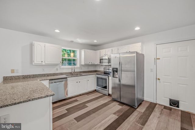 185 TARA DR, Martinsburg, WV 25403