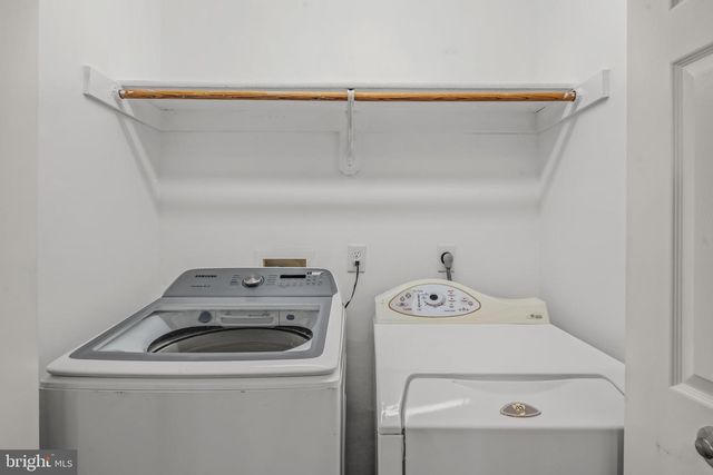 185 TARA DR, Martinsburg, WV 25403