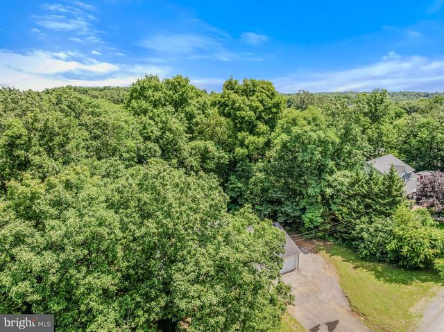 185 TARA DR, Martinsburg, WV 25403