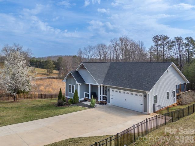 457 Edwards Street Extension, Rutherfordton, NC 28139
