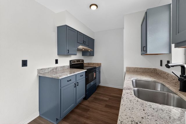 302 Independence Drive, Garland, TX 75043