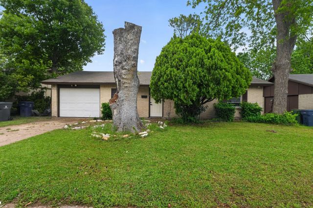 302 Independence Drive, Garland, TX 75043