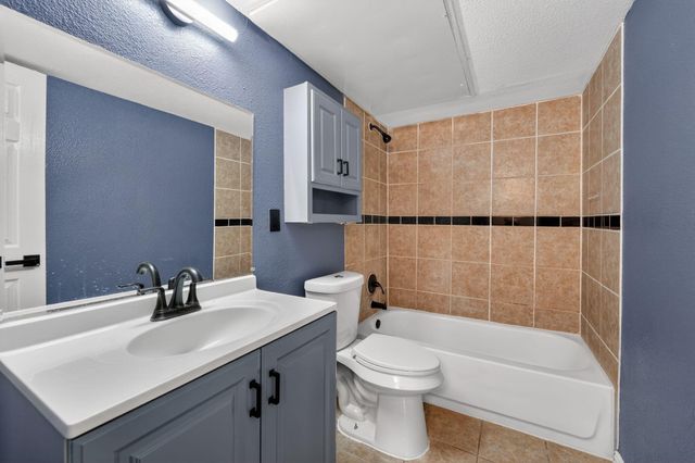 302 Independence Drive, Garland, TX 75043