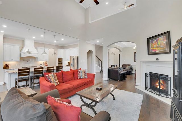 25426 Angelwood Springs Lane, Tomball, TX 77375