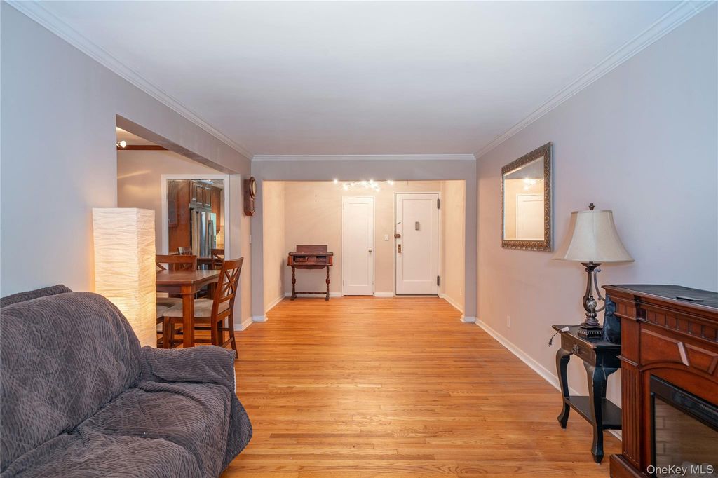 485 E Lincoln Avenue 207, Mount Vernon, NY 10552 — photo 3