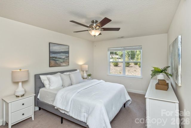 123 Foxden Drive 204, Fletcher, NC 28732