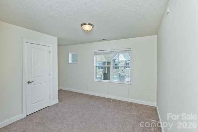 123 Foxden Drive 204, Fletcher, NC 28732