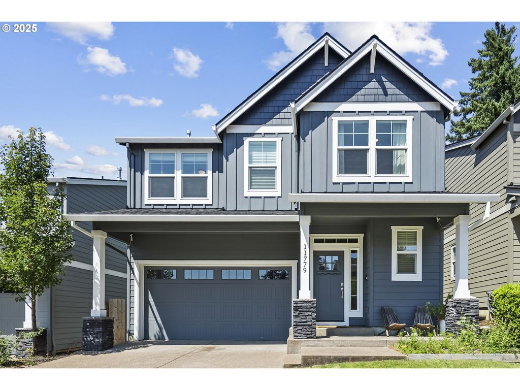 11779 Se WHITE TAIL Dr, Happy Valley, OR 97086