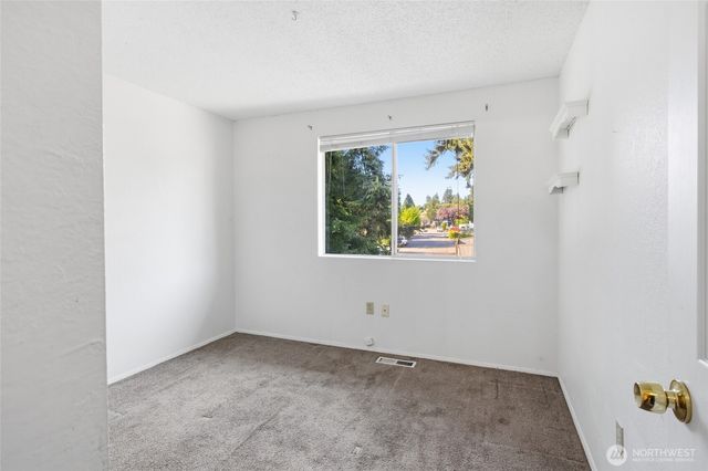 3713 SW 338th Place, Federal Way, WA 98023
