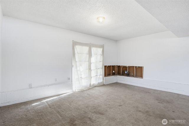 3713 SW 338th Place, Federal Way, WA 98023