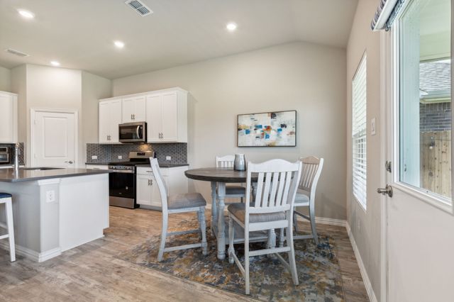 452 Ella Lane, Fate, TX 75087