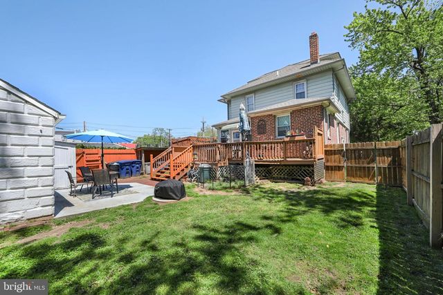 10 S LENOLA RD, Moorestown, NJ 08057