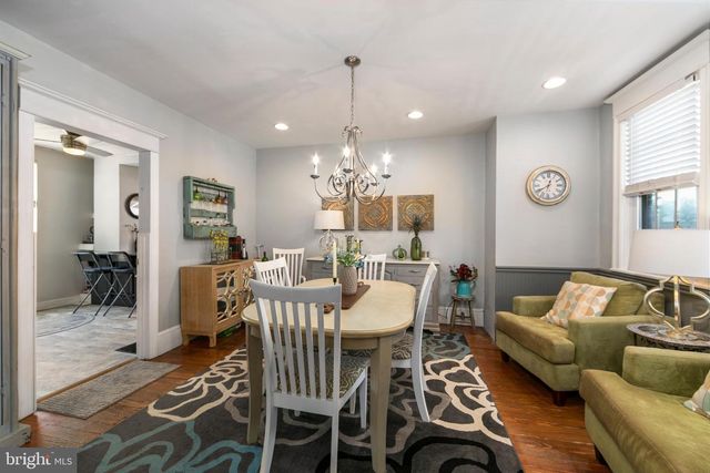 10 S LENOLA RD, Moorestown, NJ 08057