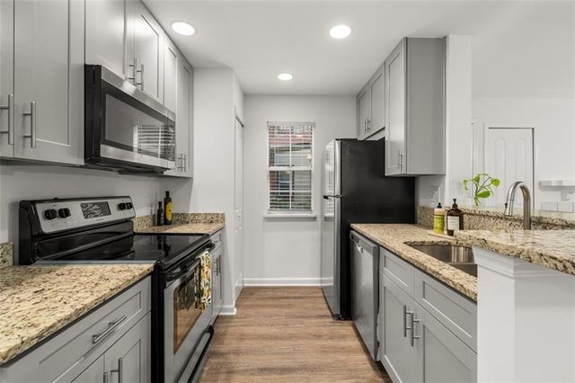 917 Wentworth Court, Alpharetta, GA 30022