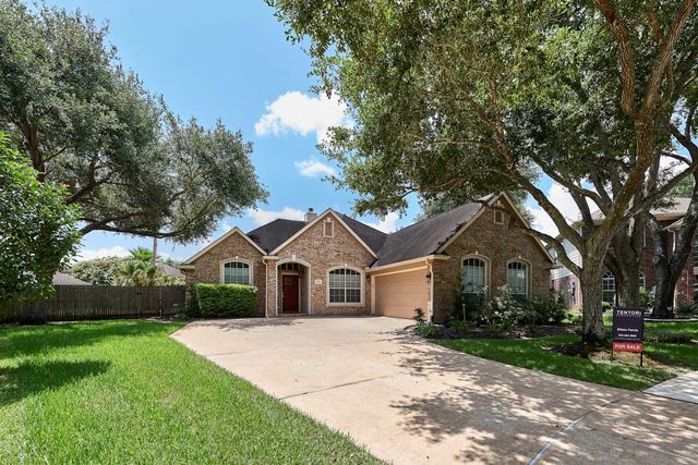 4006 Perry Knoll Court, Sugar Land, TX 77479