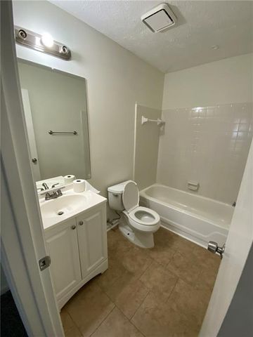 621 Windchase Lane, Stone Mountain, GA 30083