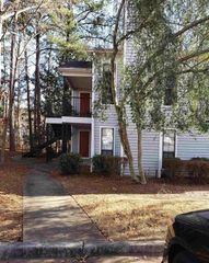 621 Windchase Lane, Stone Mountain, GA 30083