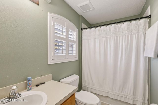 2370 WOOD HOLLOW Lane B, Fleming Island, FL 32003