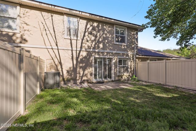 2370 WOOD HOLLOW Lane B, Fleming Island, FL 32003