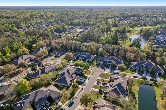 2370 WOOD HOLLOW Lane B, Fleming Island, FL 32003