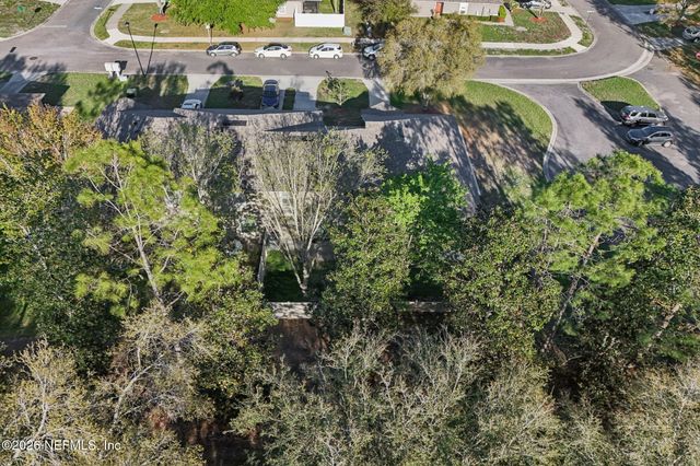 2370 WOOD HOLLOW Lane B, Fleming Island, FL 32003