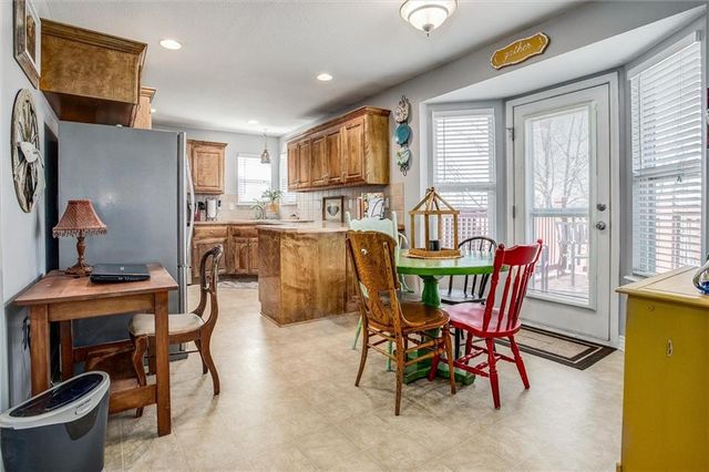 504 SW BOBCAT Street, Oak Grove, MO 64075