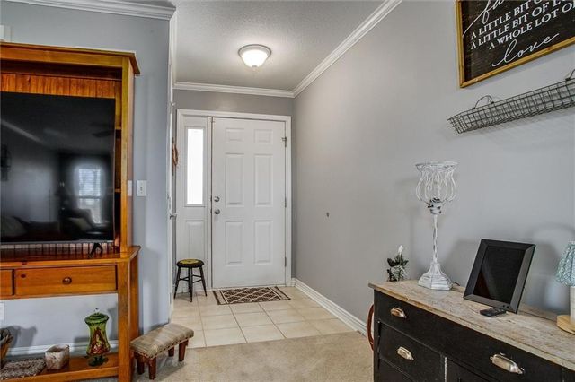 504 SW BOBCAT Street, Oak Grove, MO 64075