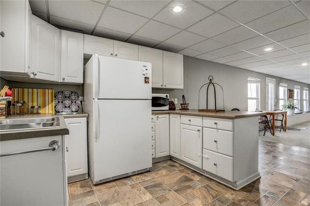 504 SW BOBCAT Street, Oak Grove, MO 64075