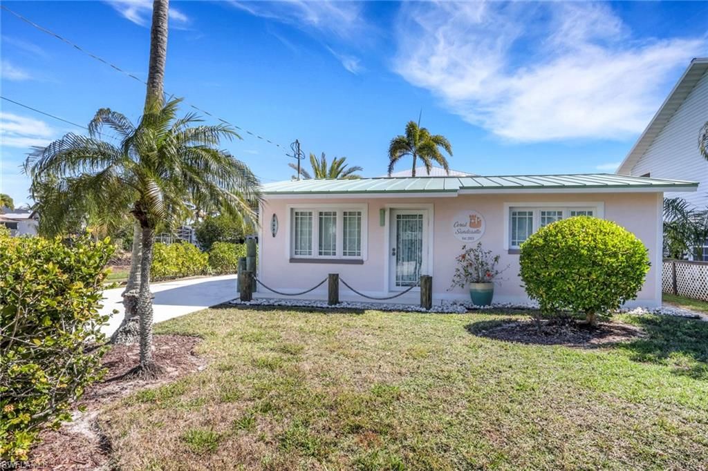 1290 Venetian WAY, NAPLES, FL 34110 — photo 2