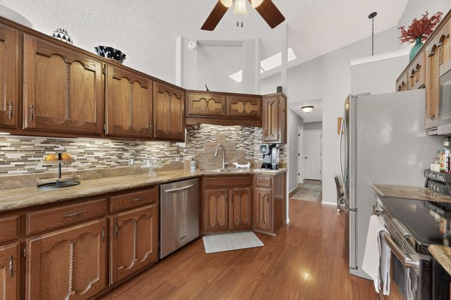 203 Monte Largo Drive NE, Albuquerque, NM 87123
