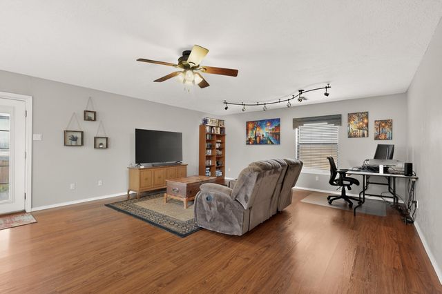 203 Monte Largo Drive NE, Albuquerque, NM 87123