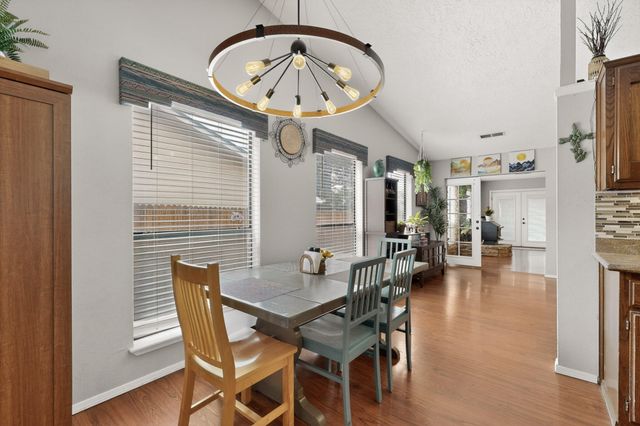 203 Monte Largo Drive NE, Albuquerque, NM 87123