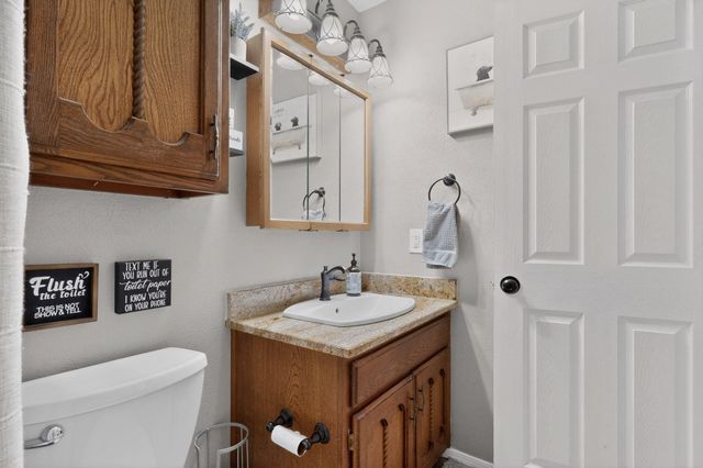 203 Monte Largo Drive NE, Albuquerque, NM 87123
