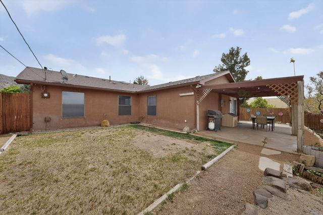 203 Monte Largo Drive NE, Albuquerque, NM 87123