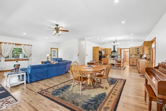 6070 E County Road 200 N, Avon, IN 46123