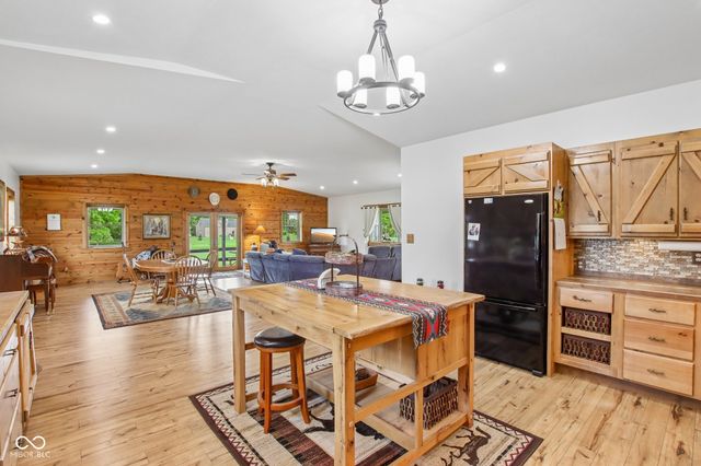 6070 E County Road 200 N, Avon, IN 46123