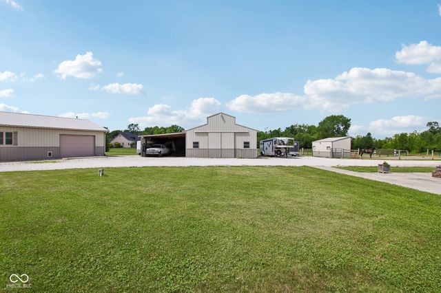 6070 E County Road 200 N, Avon, IN 46123